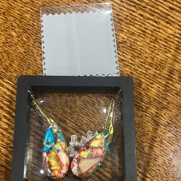 Elegant Teardrop Hoop Earrings Gold - Picture 7 of 9